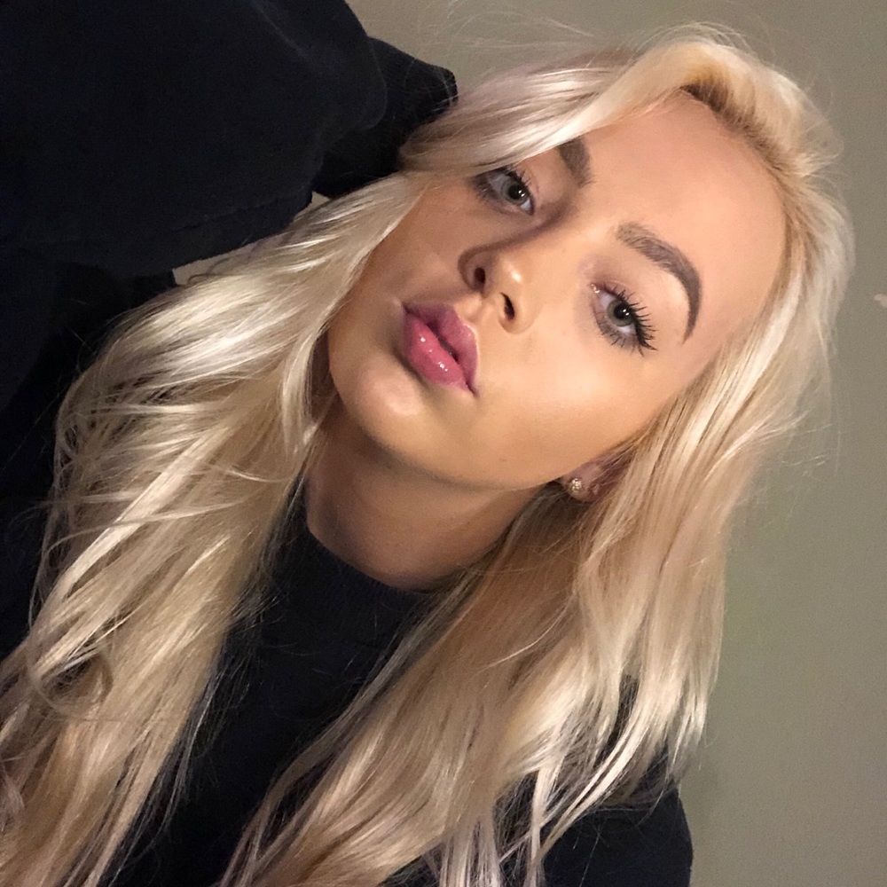 Meet your Posher, Juliea